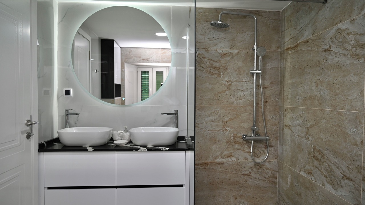 Photo of Bathroom in Lepetane