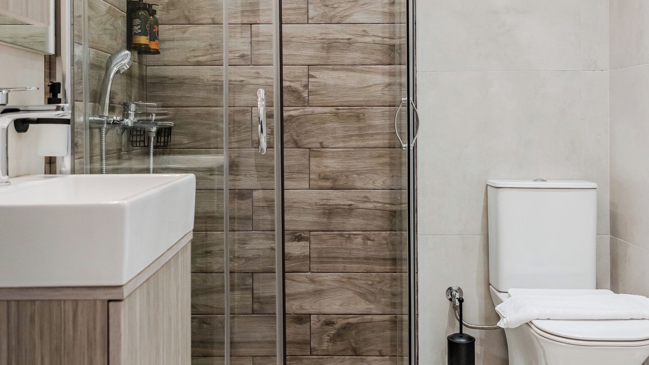 Photo of Bathroom in Exarhia