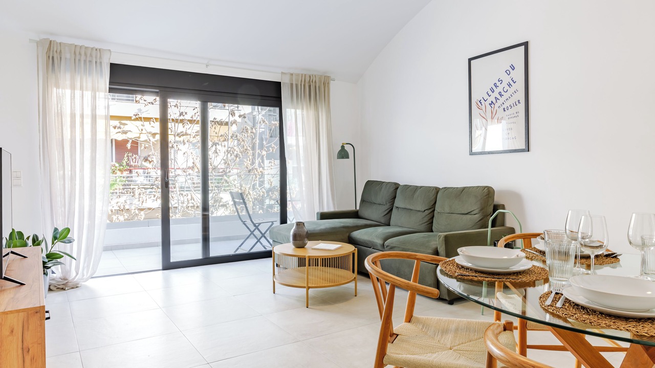 Photo of Livingroom in Exarhia