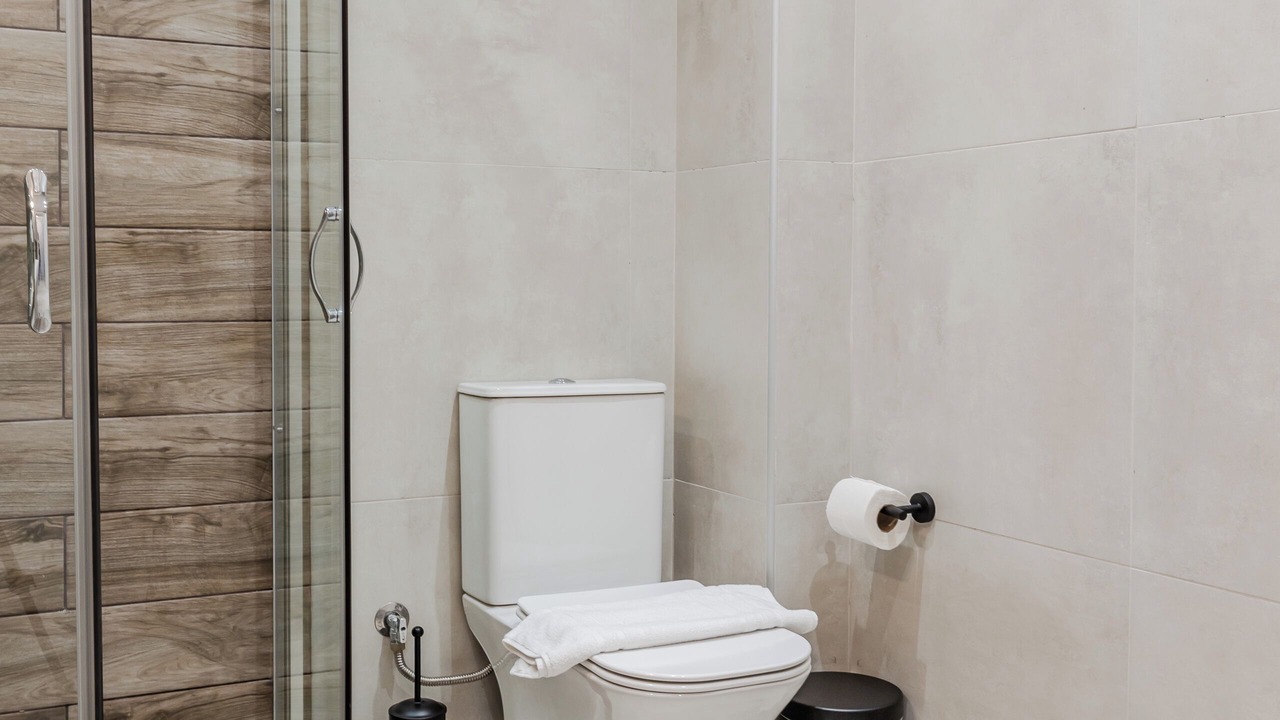 Photo of Bathroom in Exarhia
