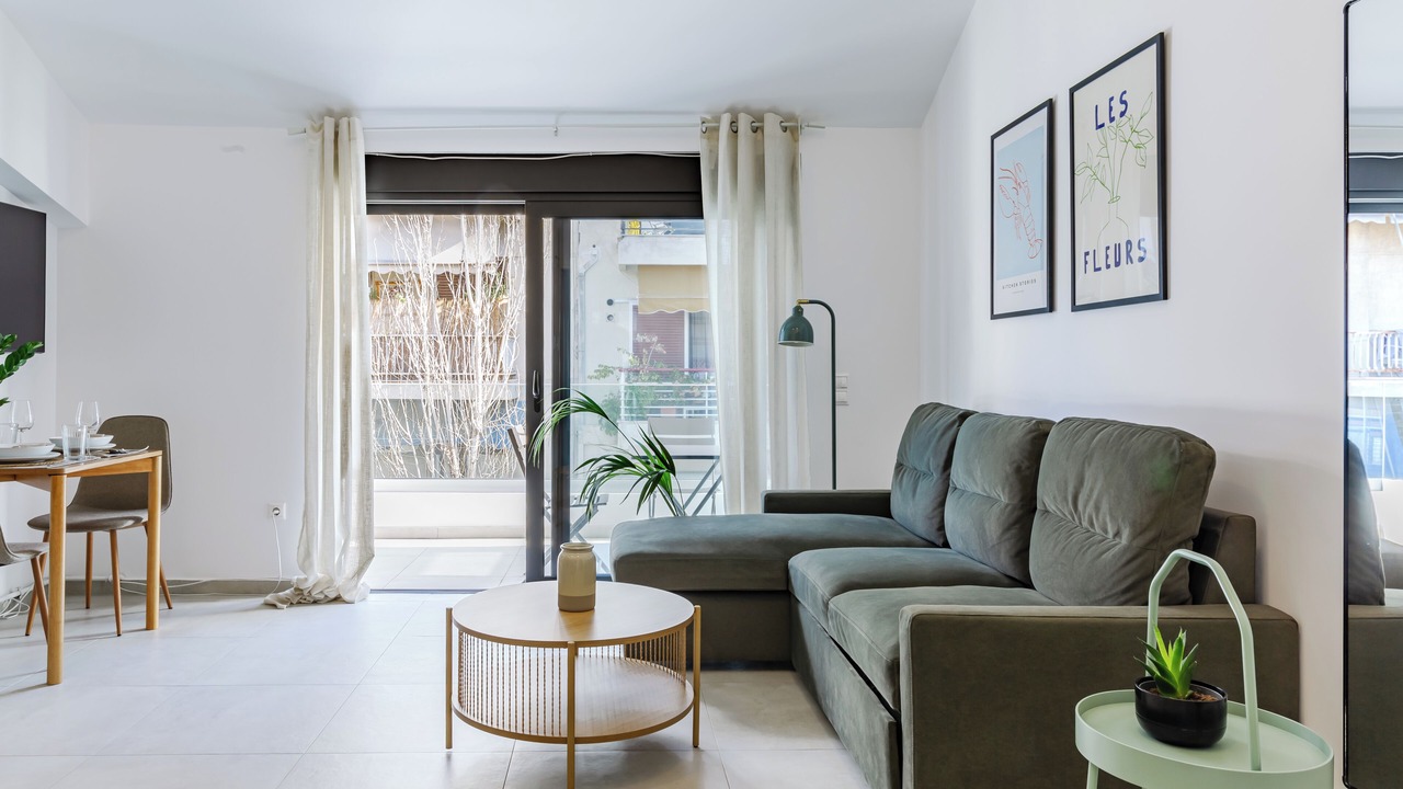 Photo of Livingroom in Exarhia