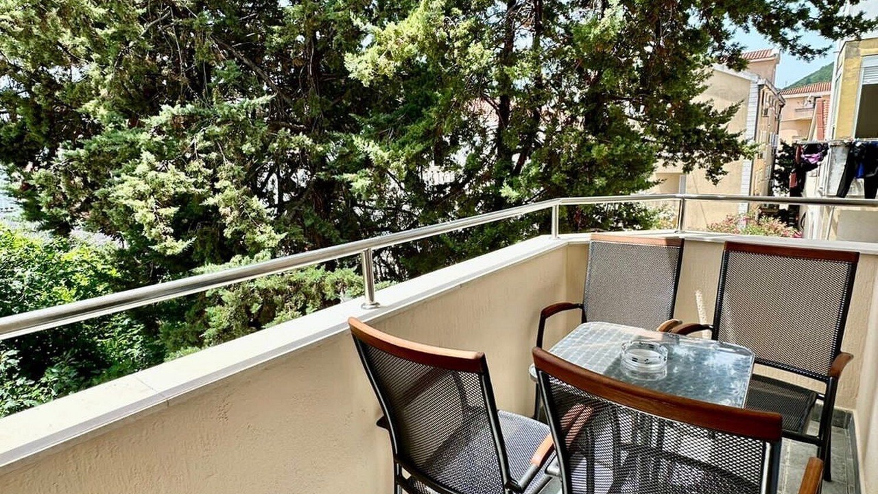 Photo of Patio Balcony in Maini