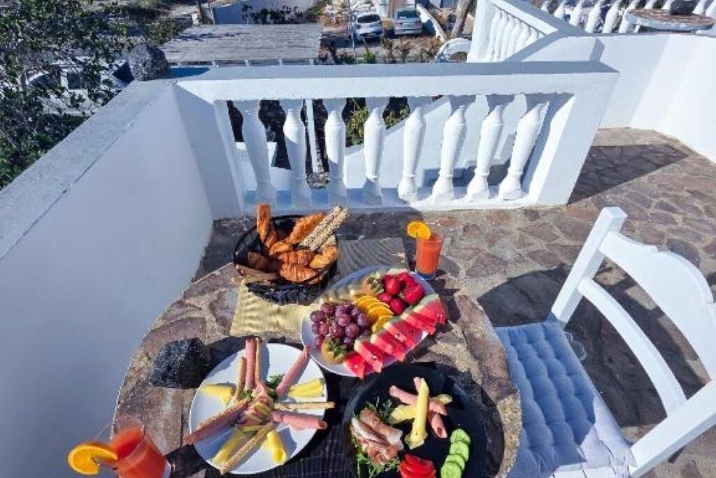Photo of Outdoor in Messaria