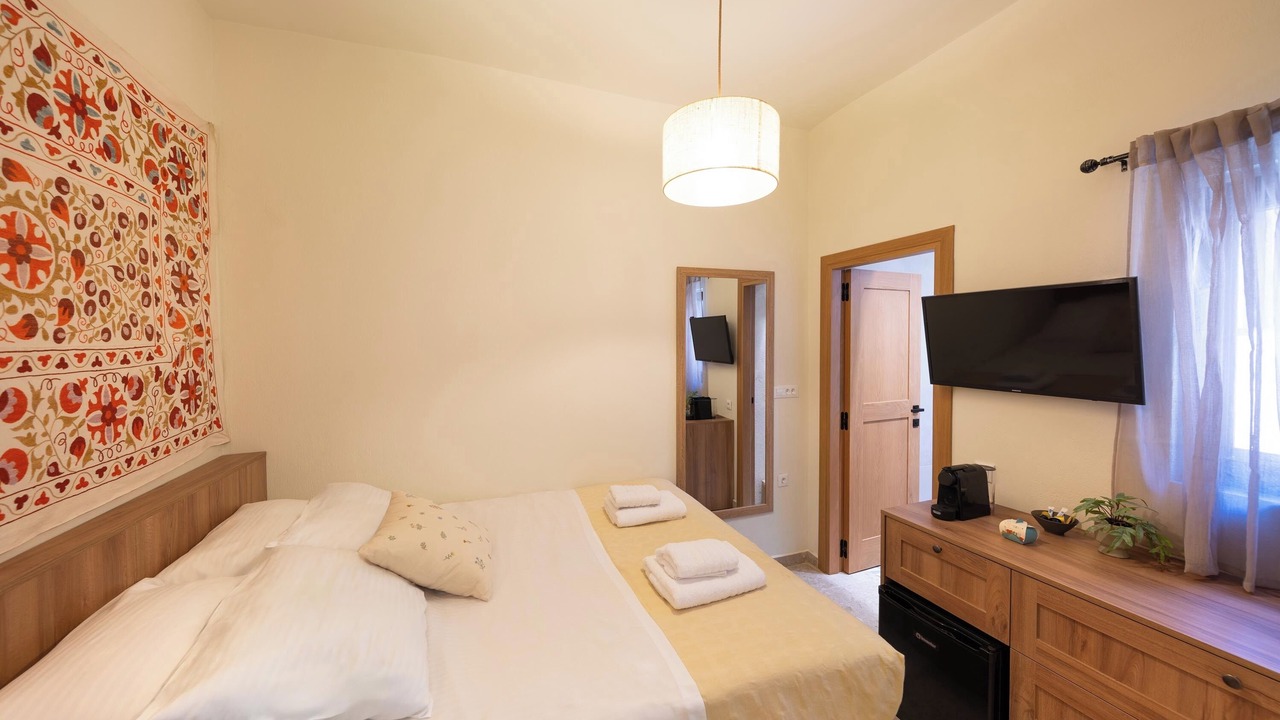 Photo of Bedroom in Rhodes Town