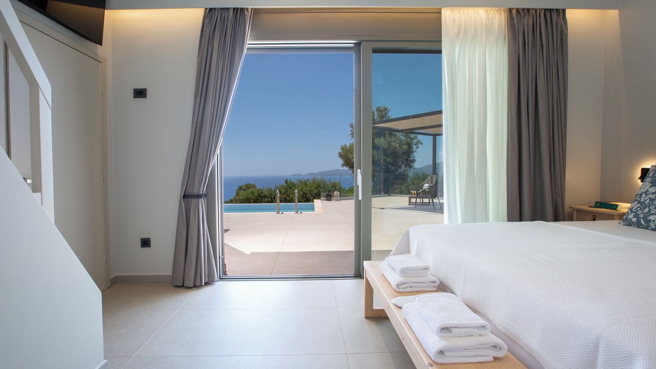 Photo of Bedroom in Evgiros
