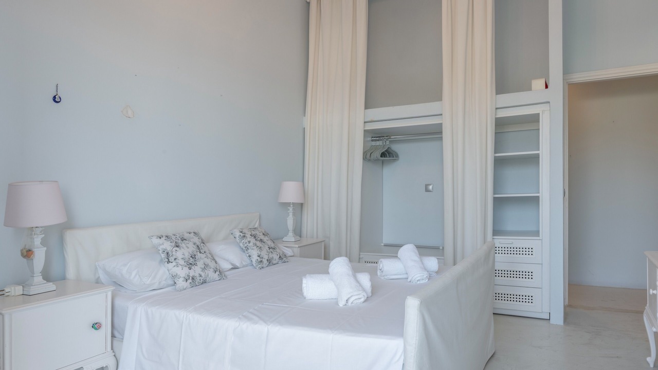 Photo of Bedroom in Psathi