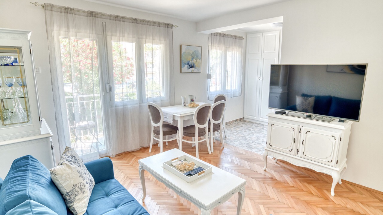 Photo of Livingroom in Kotor
