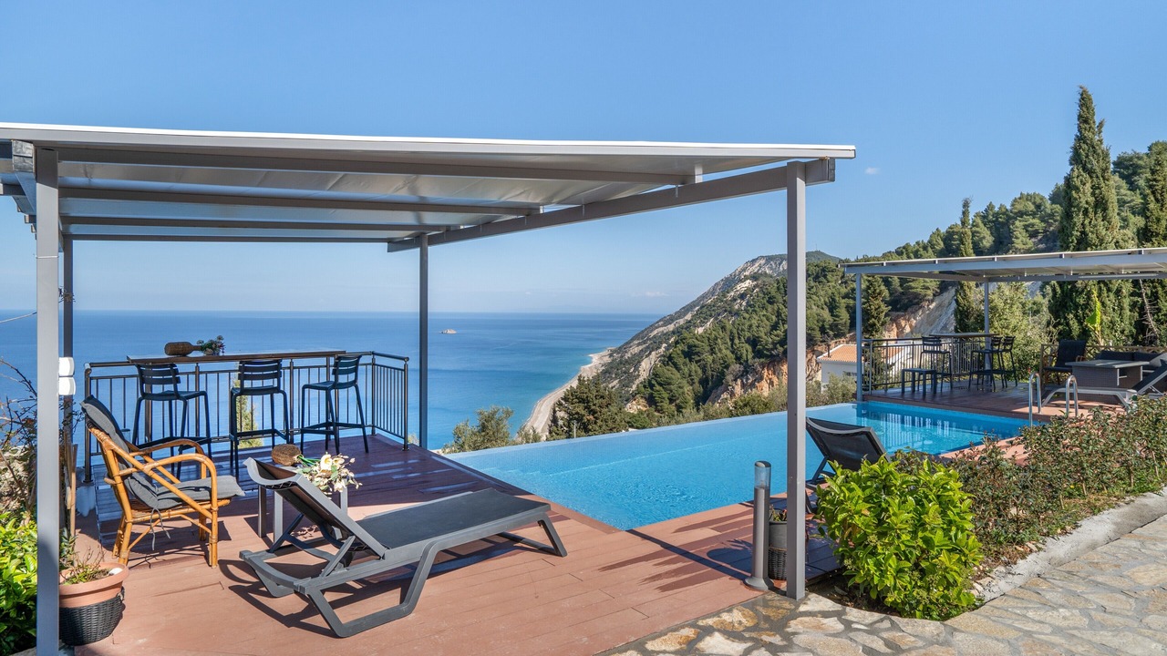 Photo of Outdoor in Evgiros