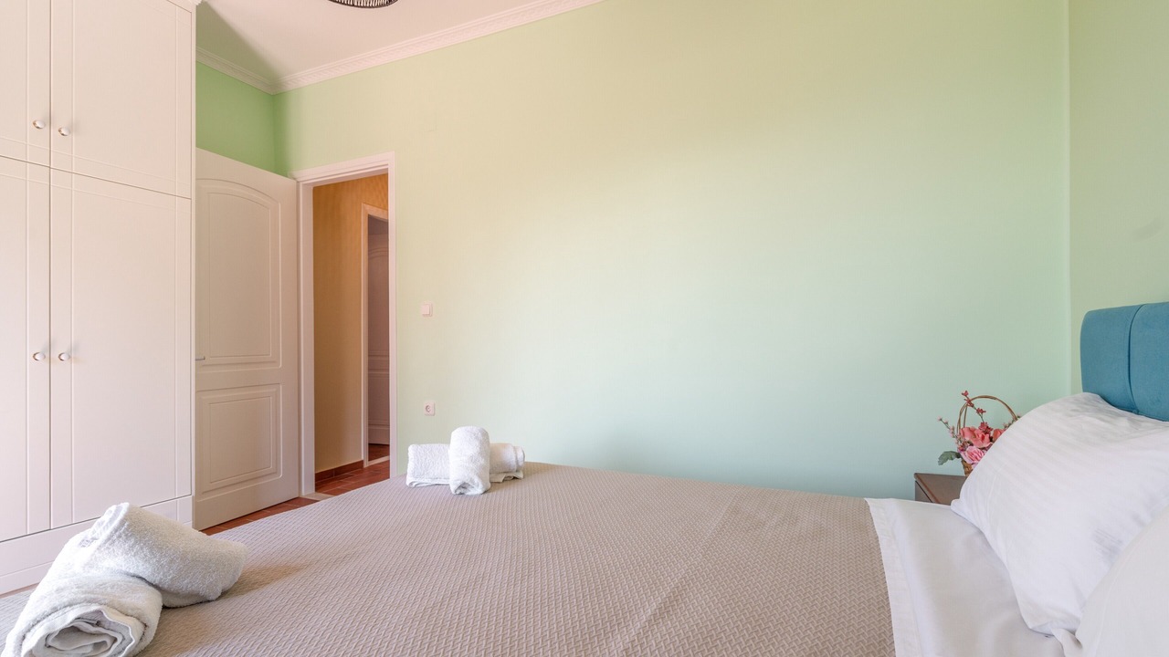 Photo of Bedroom in Evgiros