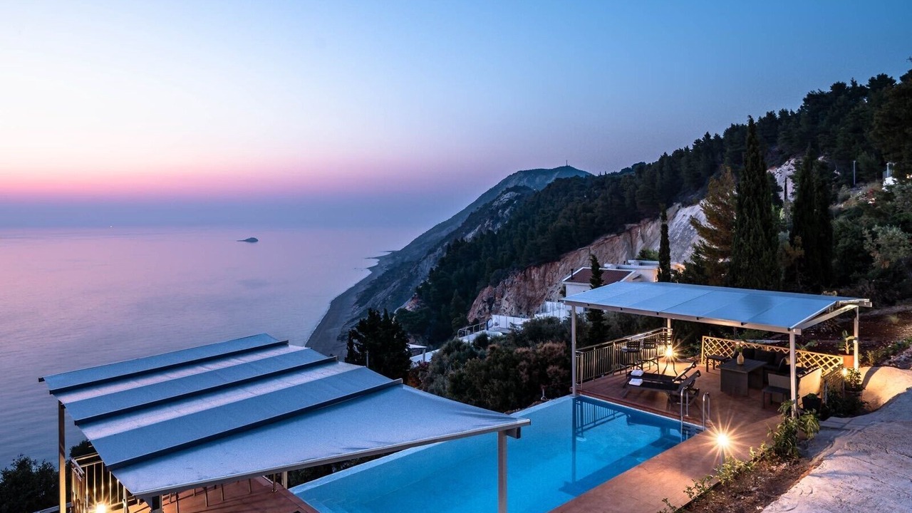 Photo of Outdoor in Evgiros