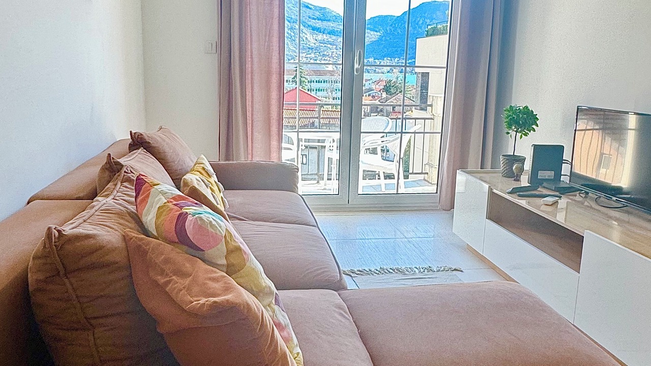 Photo of Livingroom in Kotor
