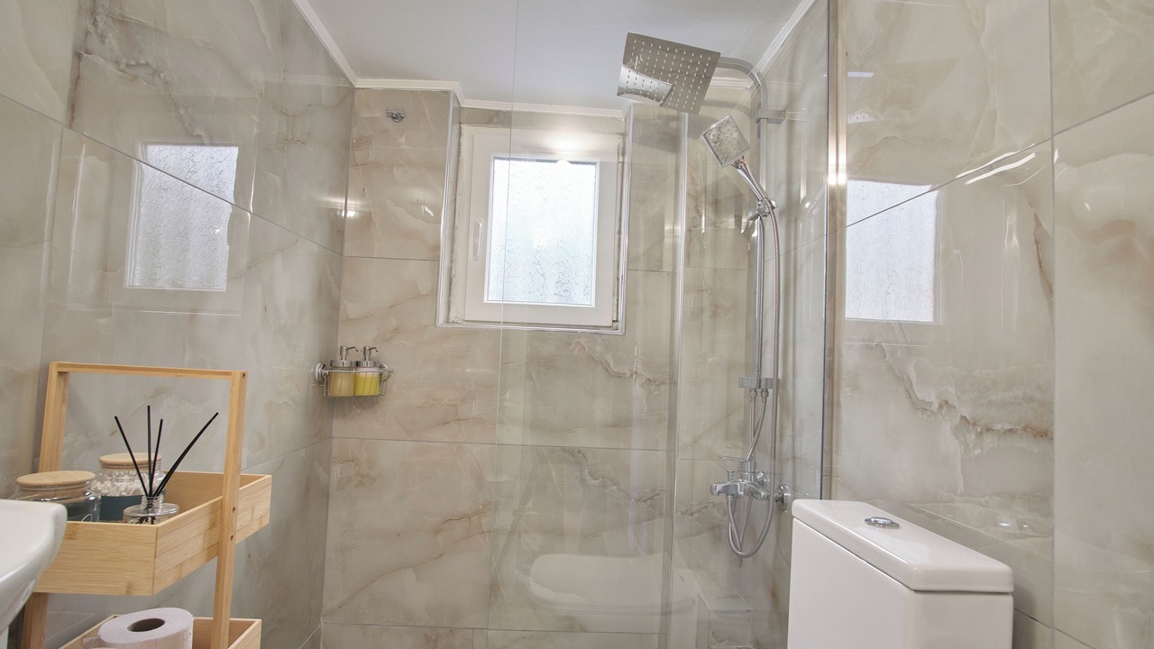 Photo of Bathroom in Ano Kipseli
