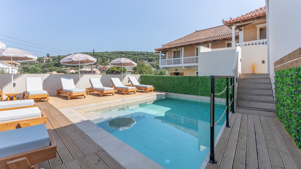 Photo of Outdoor in Alikanas