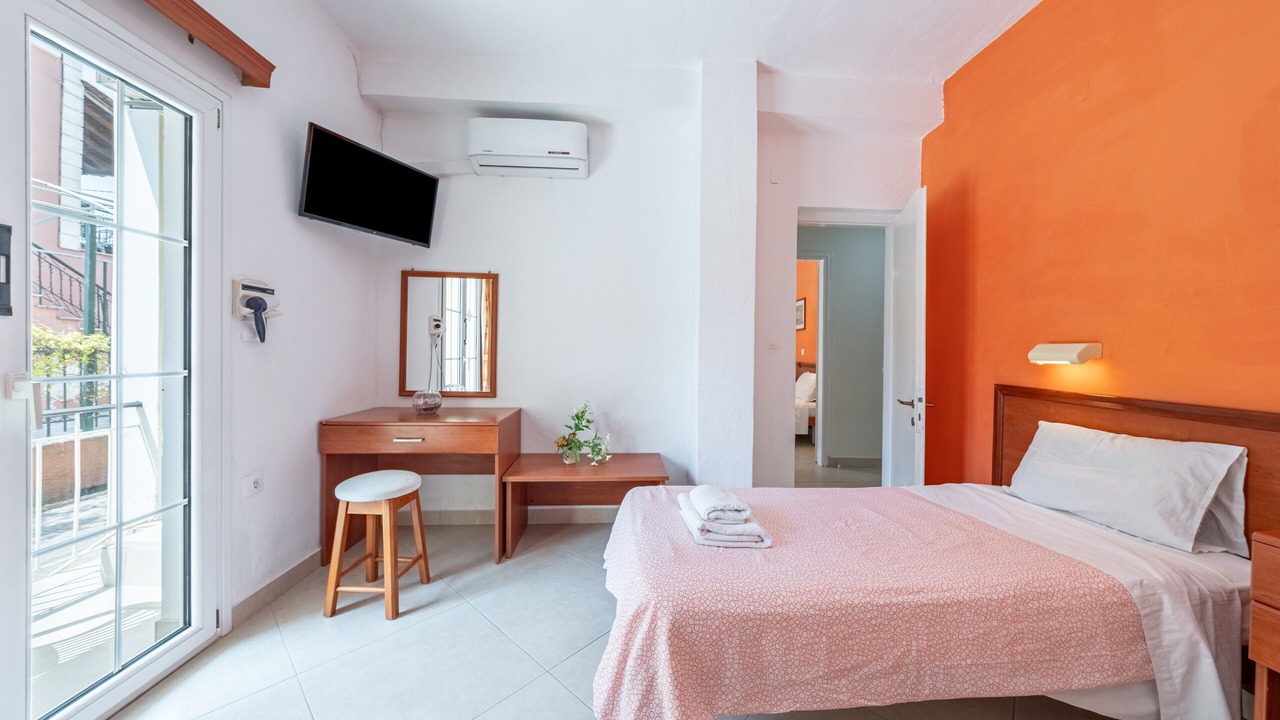 Photo of Bedroom in Kavos
