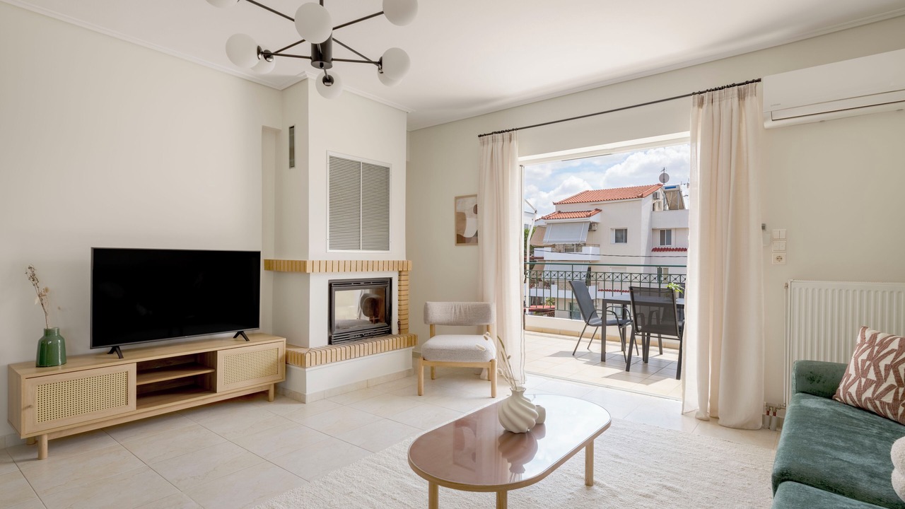 Photo of Livingroom in Marousi