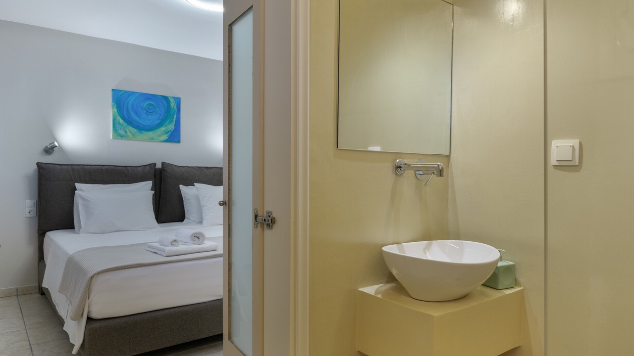 Photo of Bathroom in Spata-Artemida