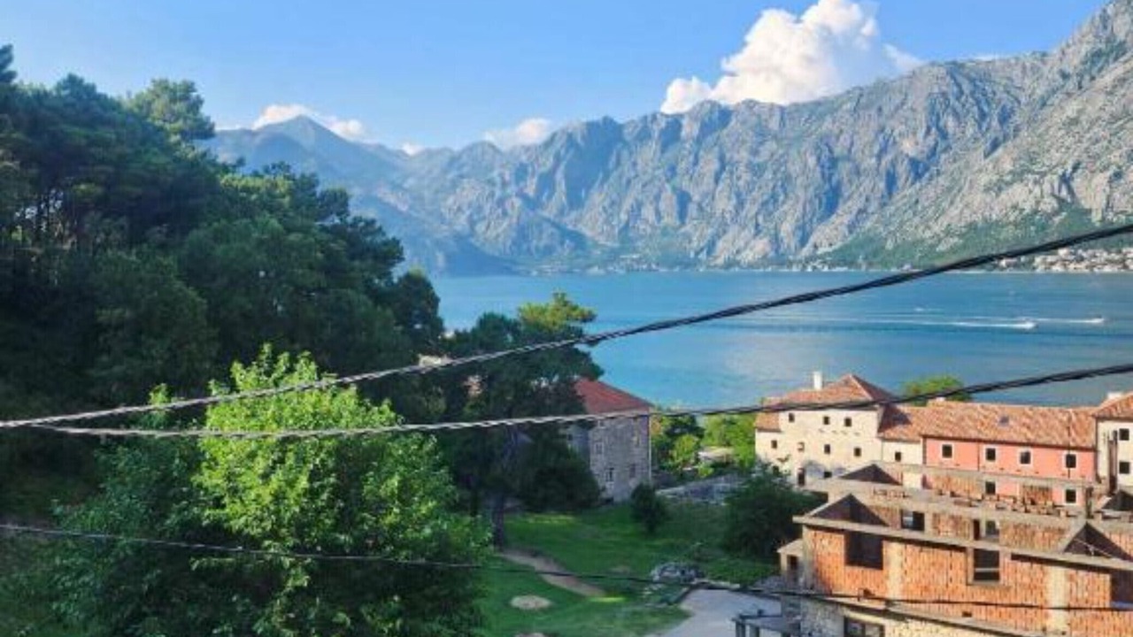 Photo of Outdoor in Prcanj