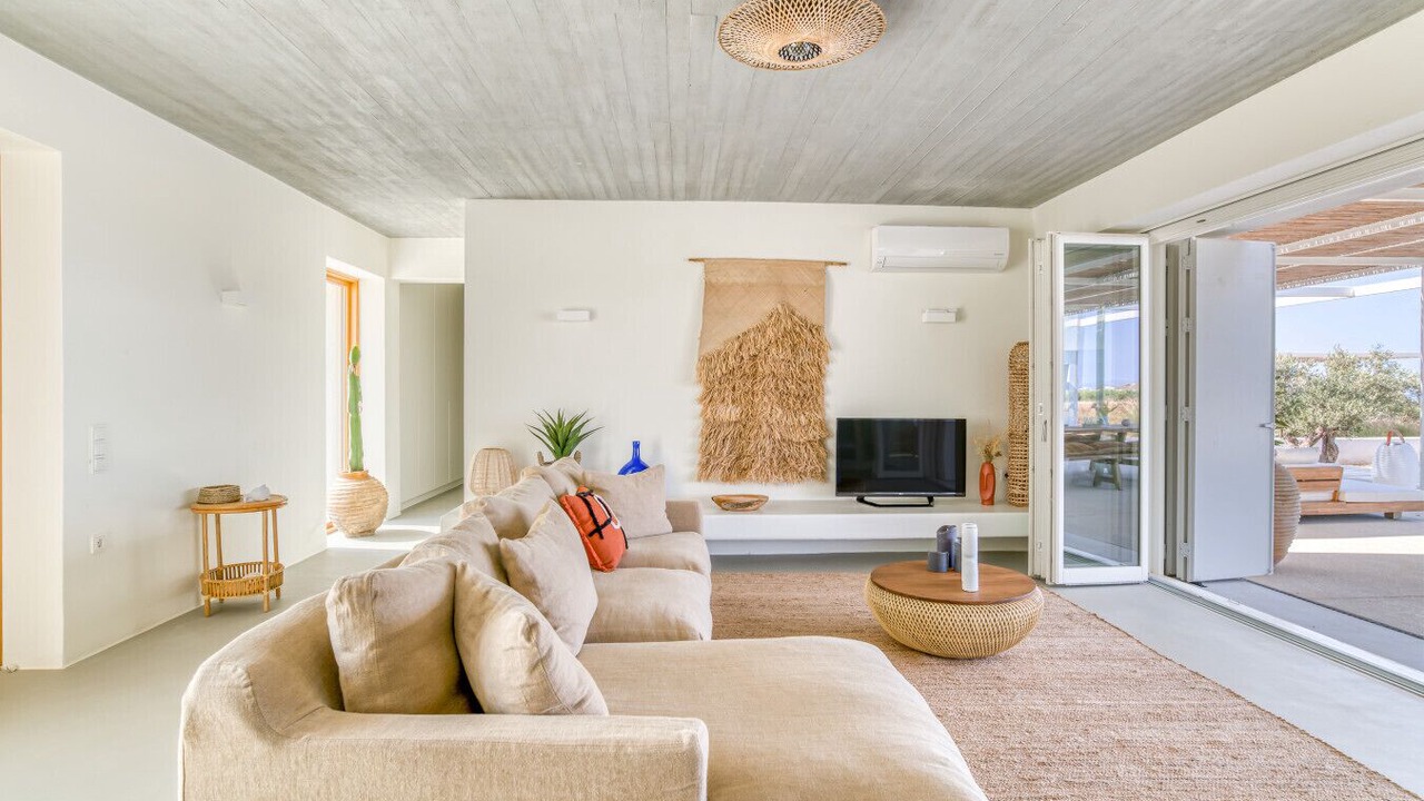 Photo of Livingroom in Paros