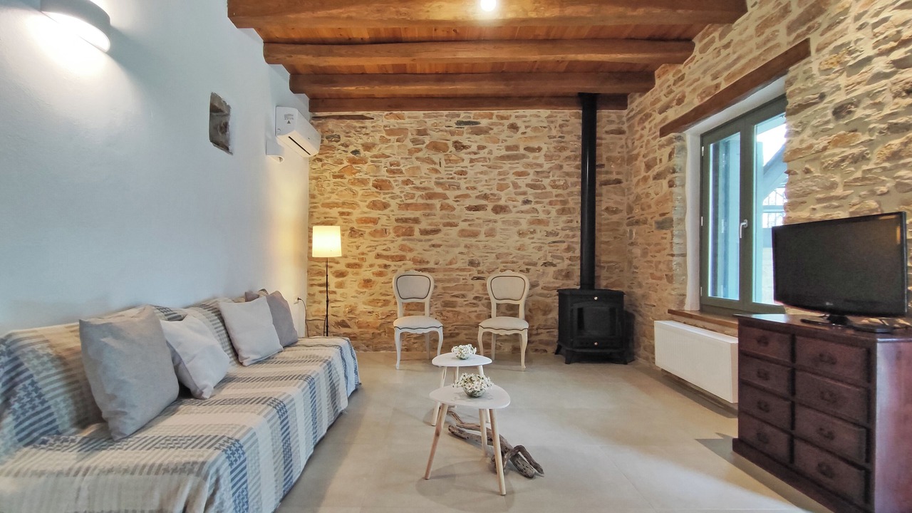 Photo of Livingroom in South Pelion