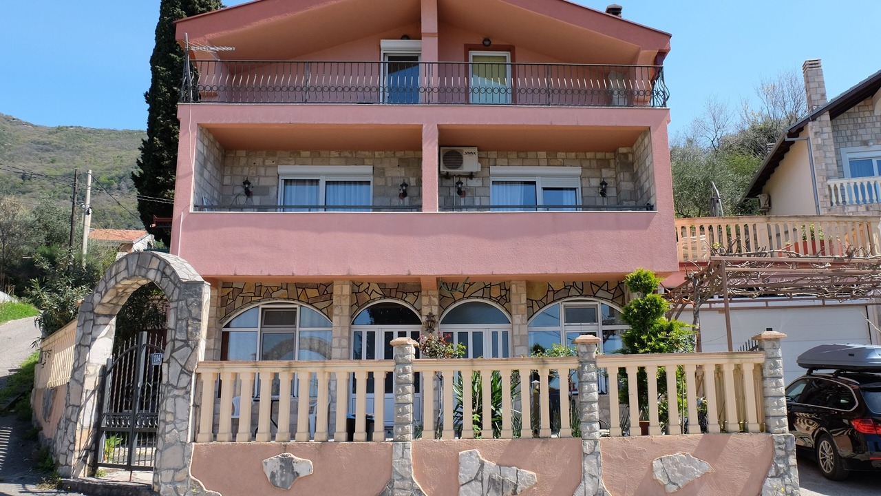Photo of Outdoor in Burtaisi
