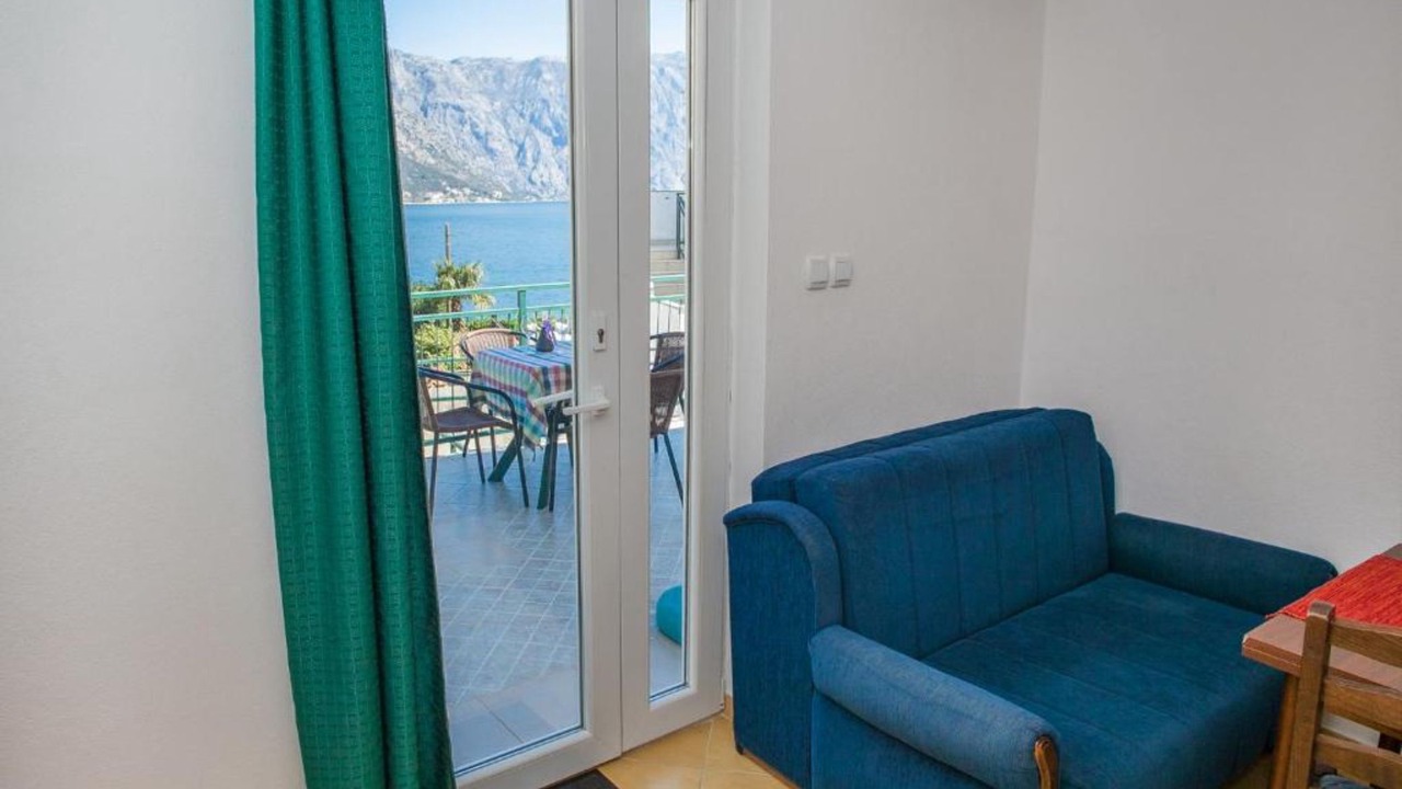 Photo of Livingroom in Lepetane