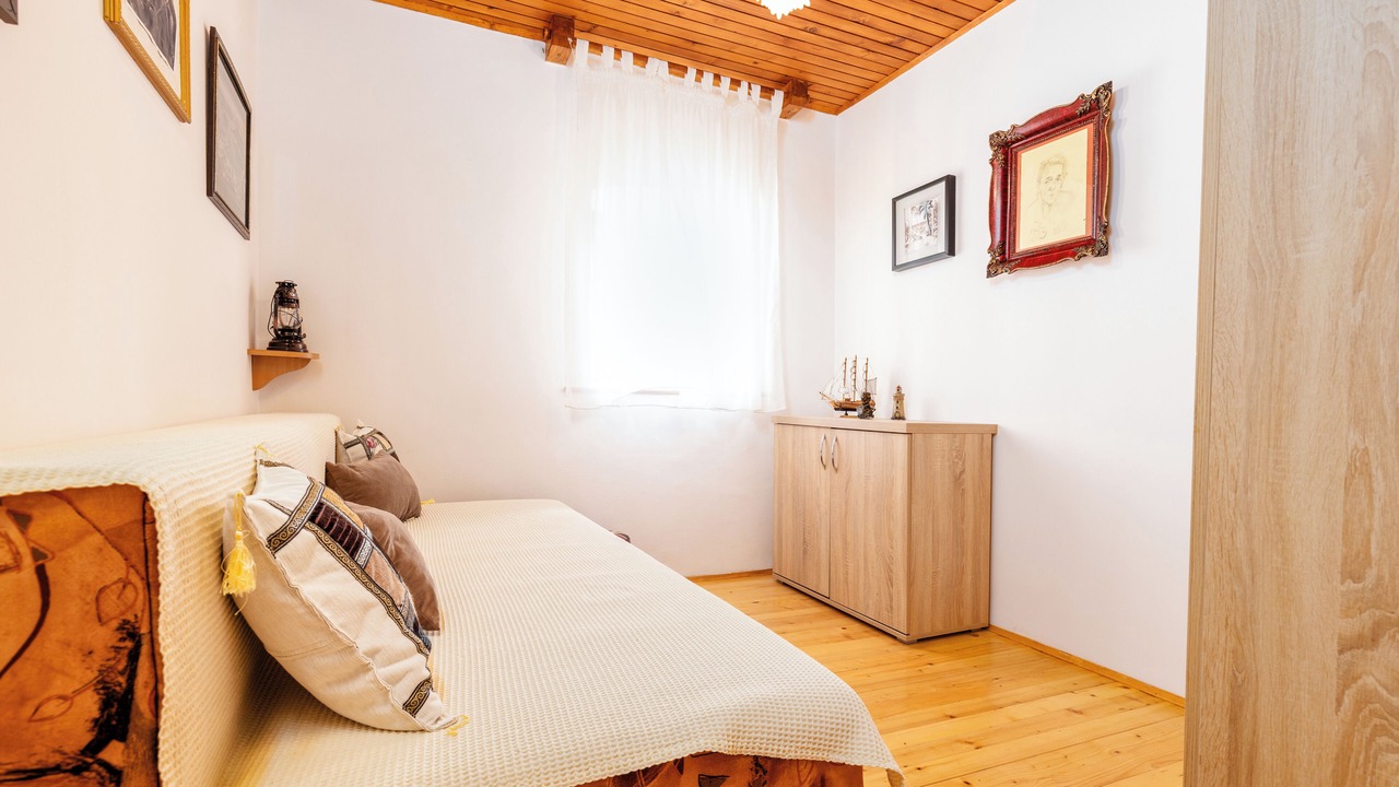 Photo of Bedroom in Podi