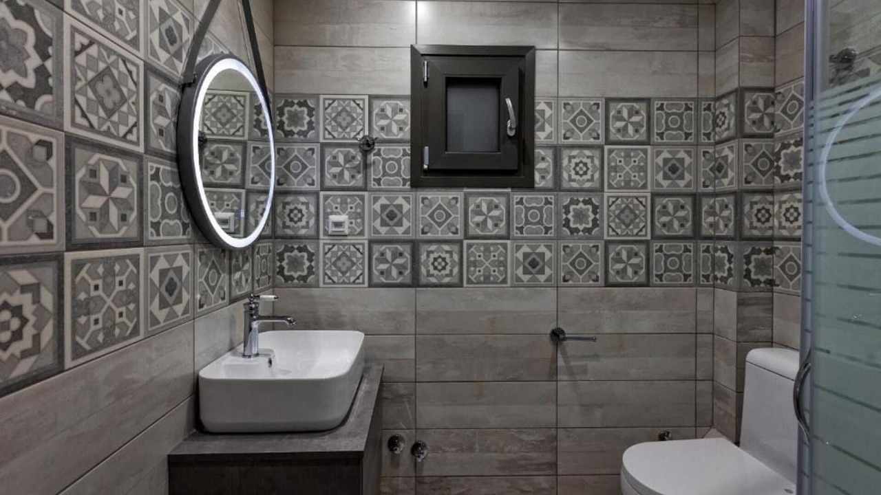 Photo of Bathroom in Argostoli Town