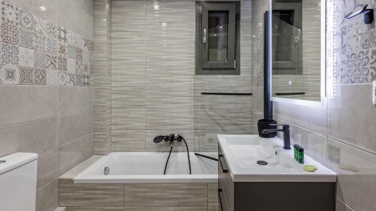 Photo of Bathroom in Argostoli Town