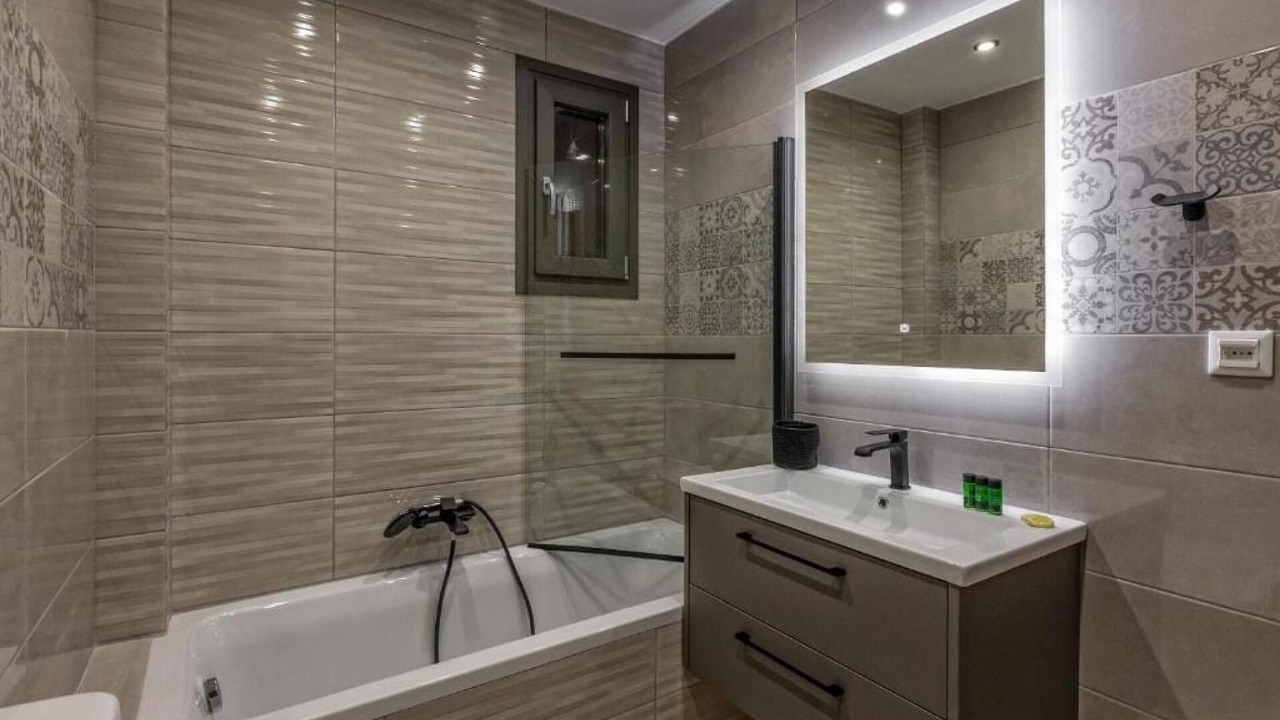 Photo of Bathroom in Argostoli Town