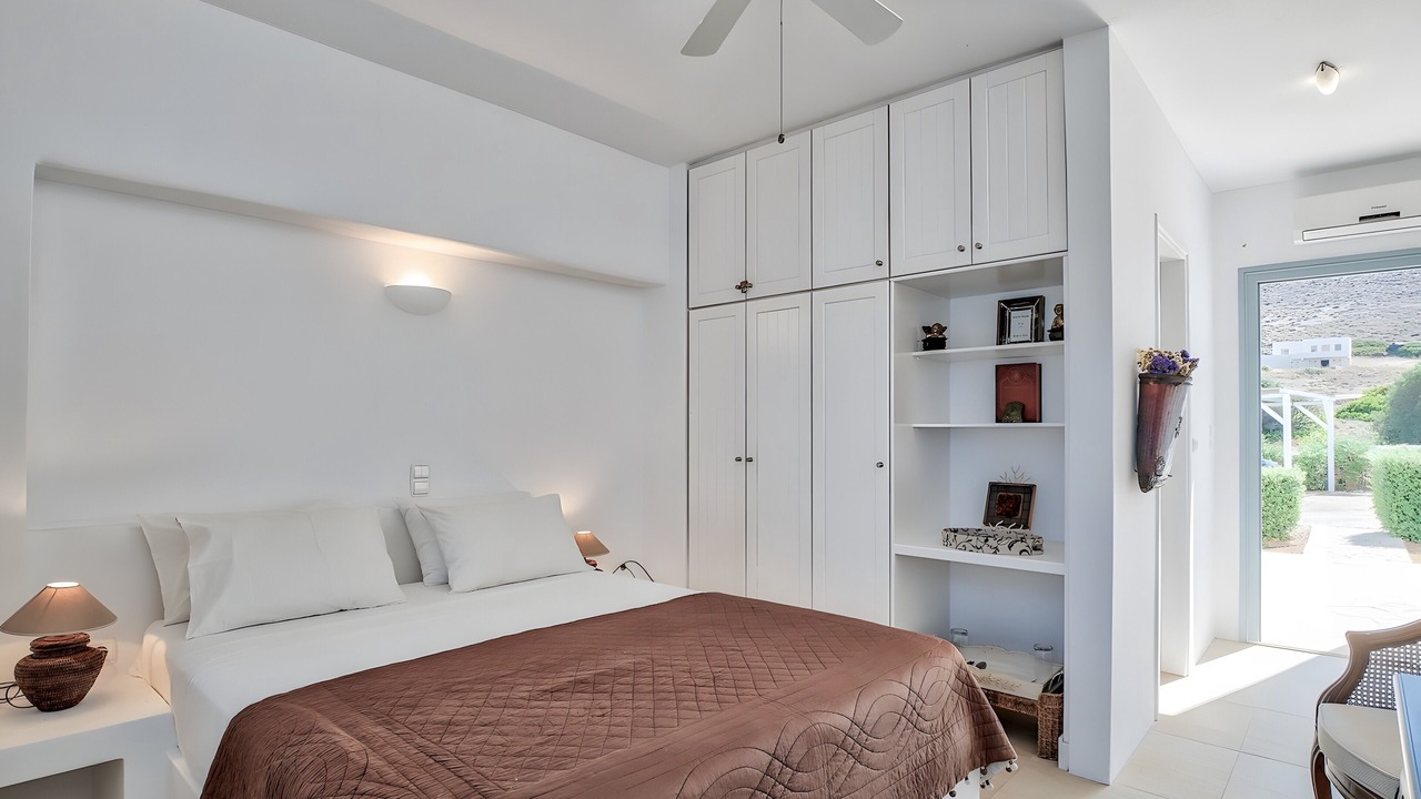 Photo of Bedroom in Antiparos