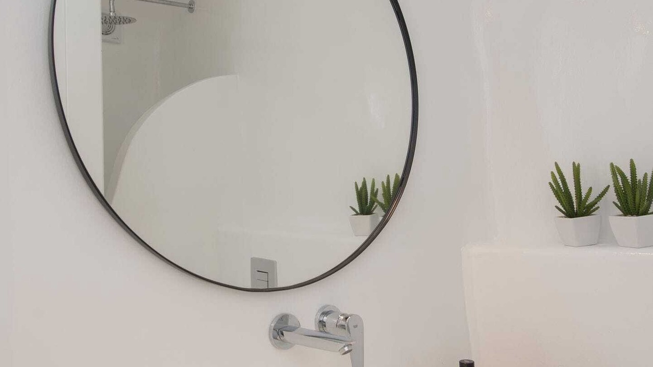 Photo of Bathroom in Elia
