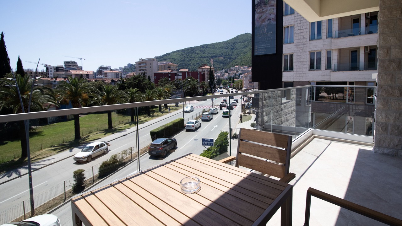 Photo of Patio Balcony in Maini