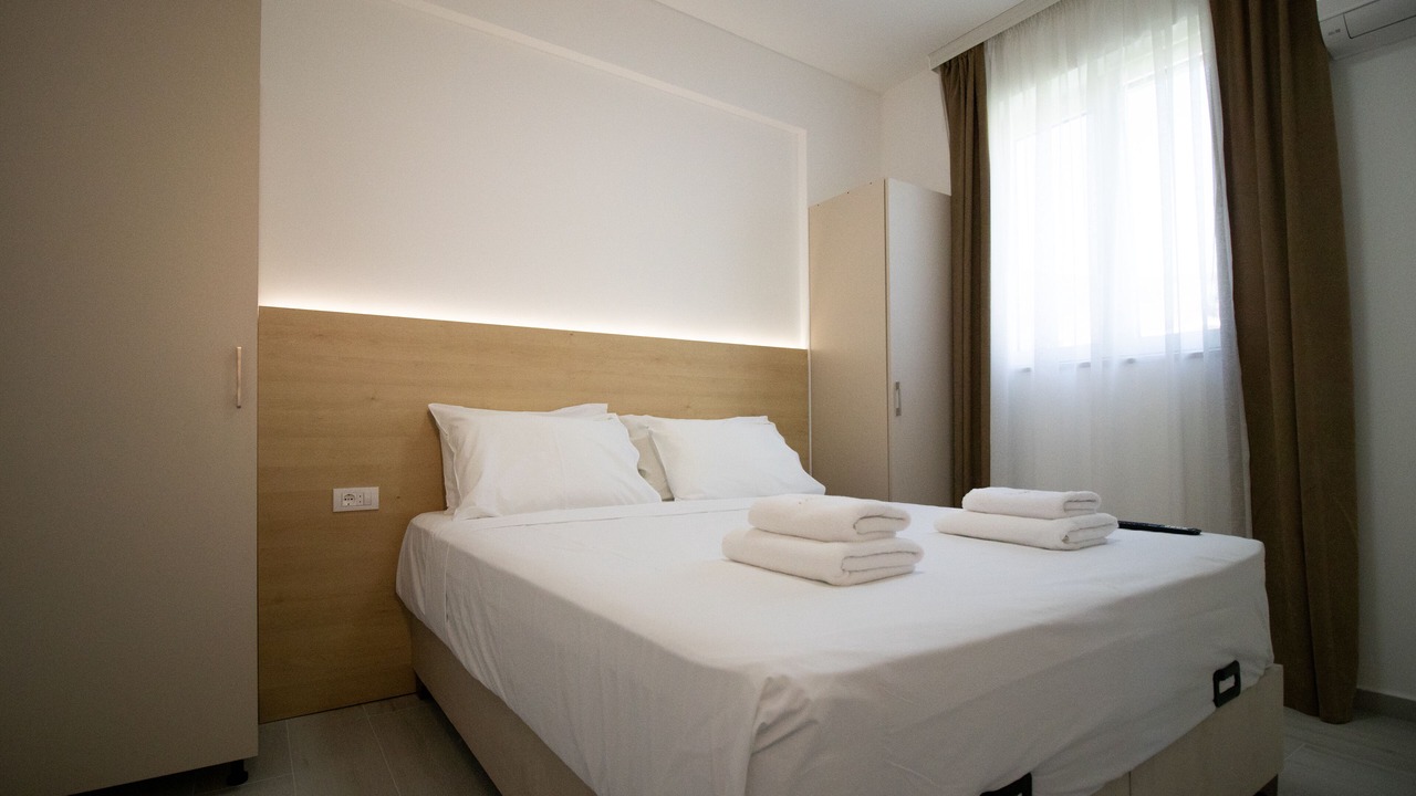Photo of Bedroom in Maini