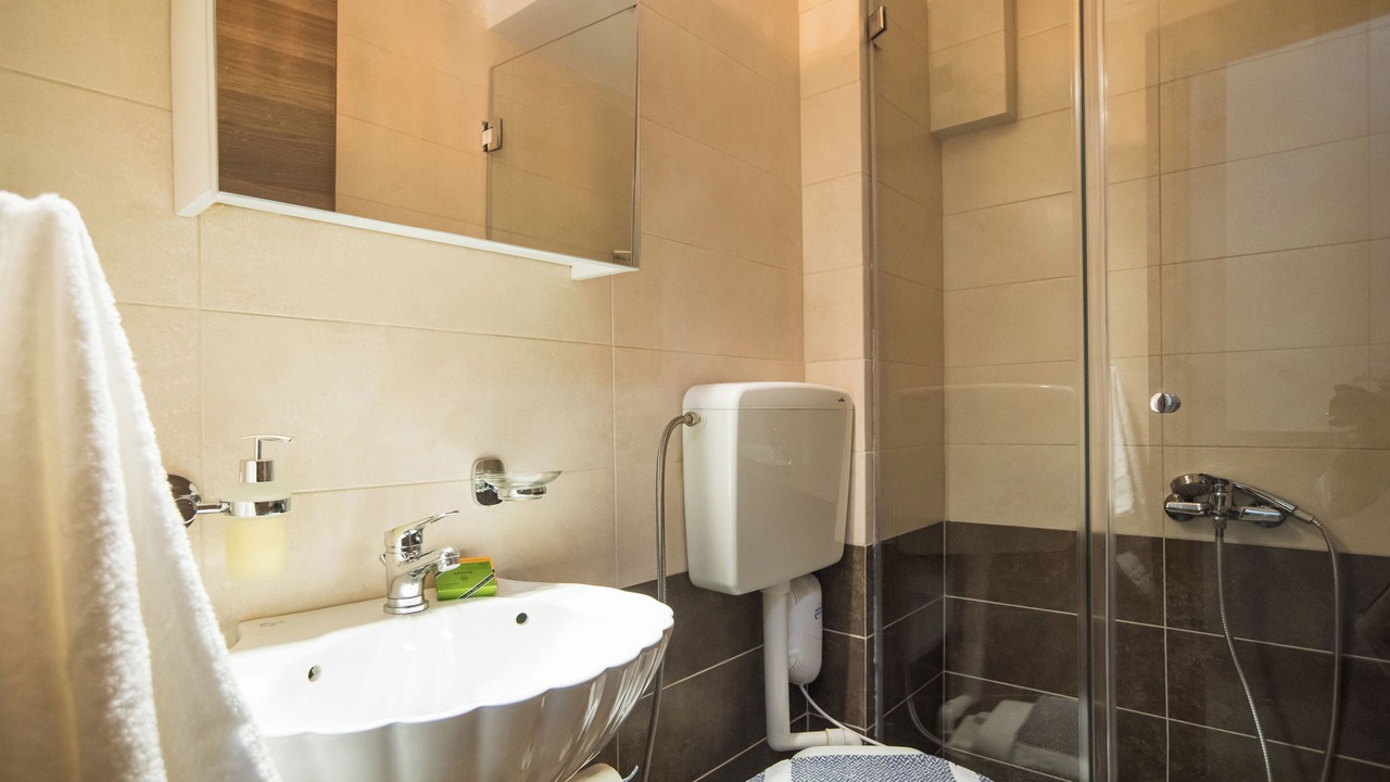 Photo of Bathroom in Itea