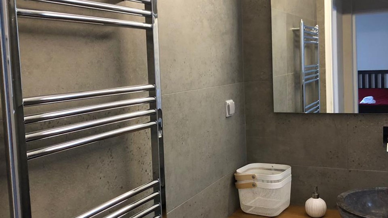 Photo of Bathroom in Neapoli