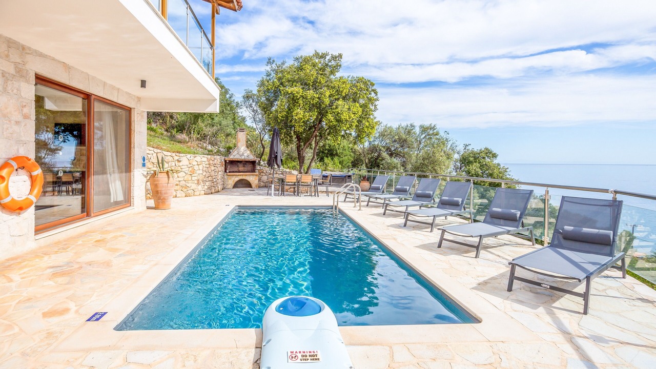 Photo of Outdoor in Skinaria