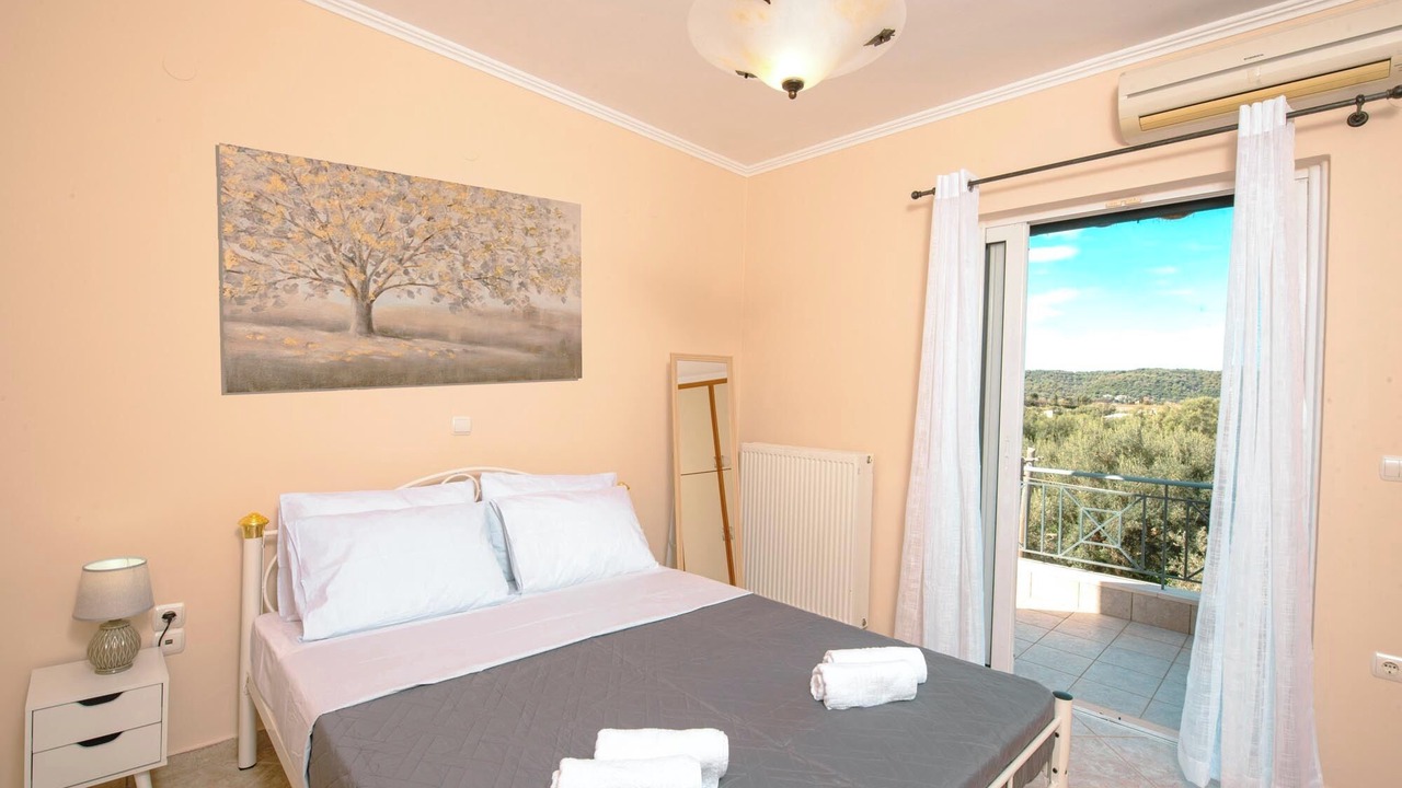 Photo of Bedroom in Katouna