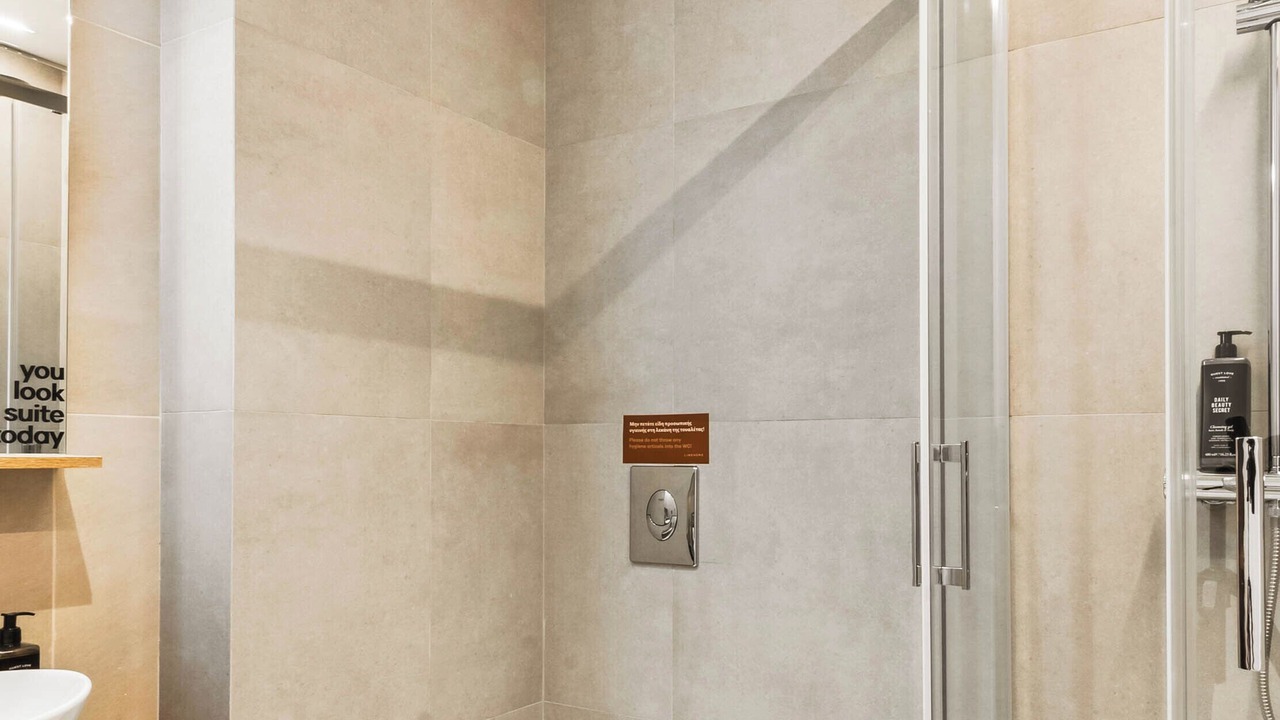 Photo of Bathroom in Piraeus
