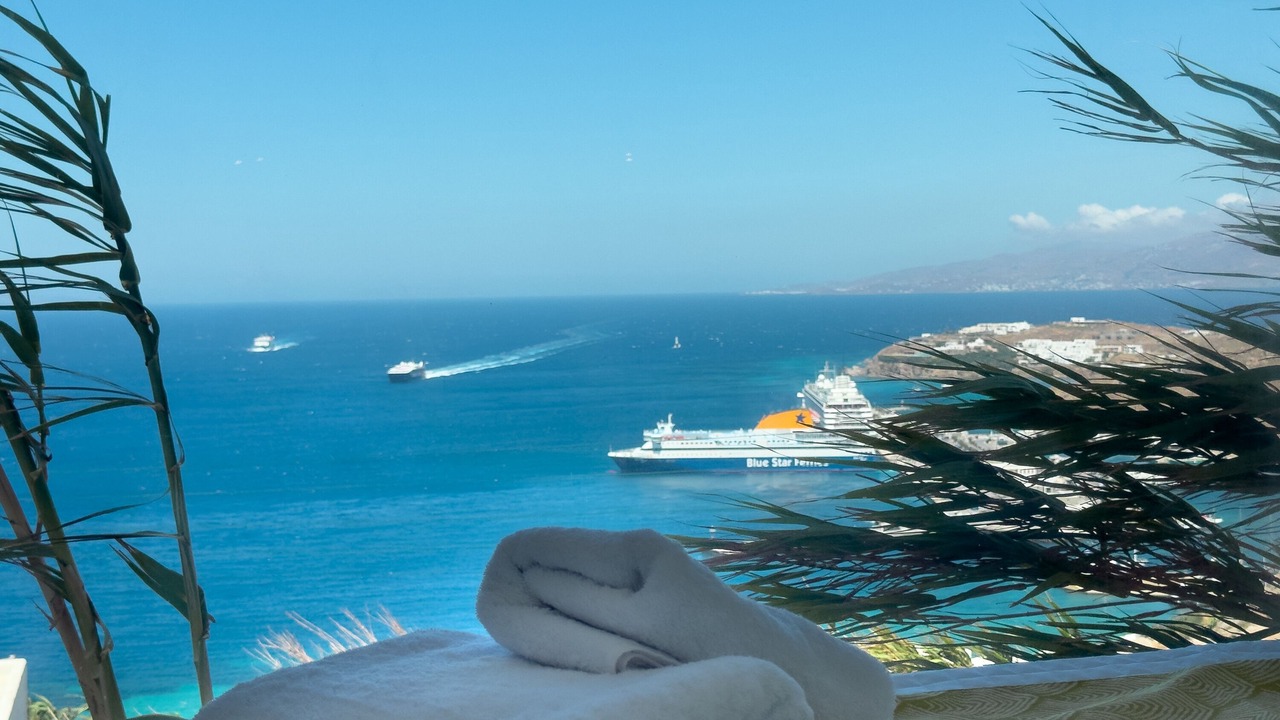 Photo of Bedroom in Tourlos