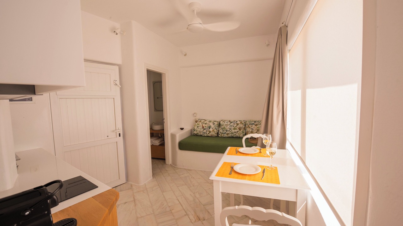 Photo of Kitchen in Tourlos