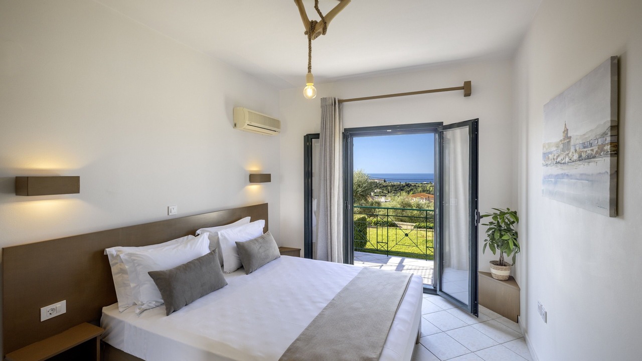 Photo of Bedroom in Leivathos