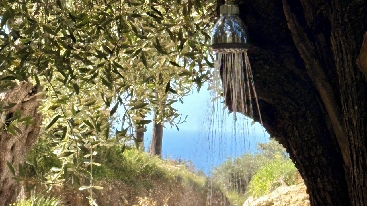 Photo of Others in Lakones
