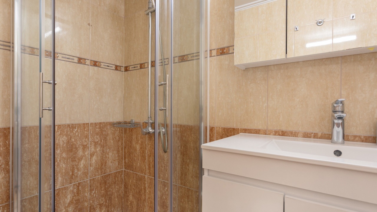 Photo of Bathroom in Fiolitis