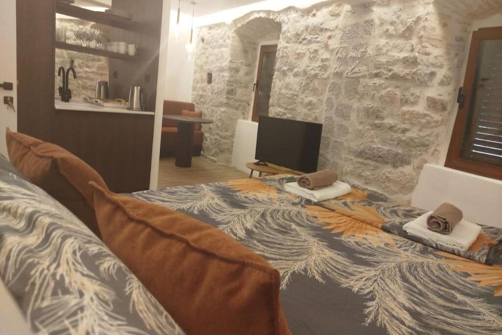 Photo of Bedroom in Kotor