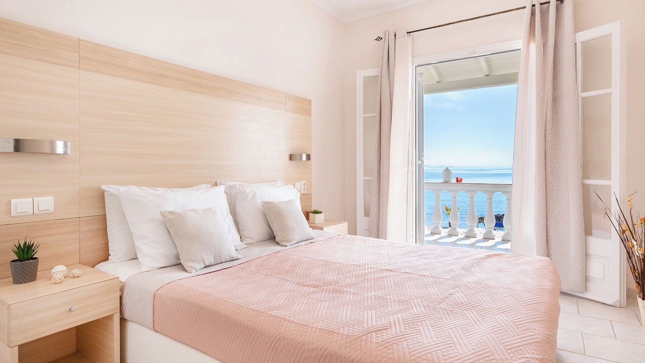 Photo of Bedroom in Ipsos