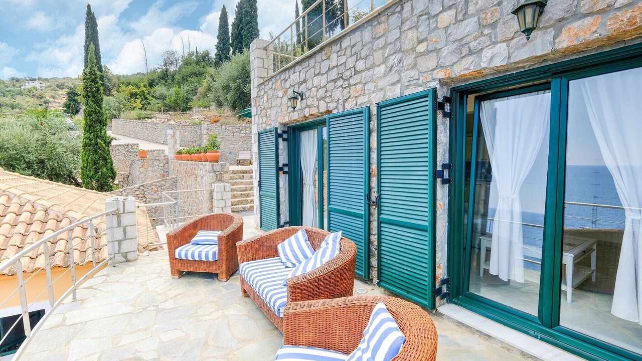 Photo of Patio Balcony in Livadi