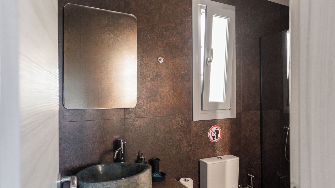 Photo of Bathroom in Karterados