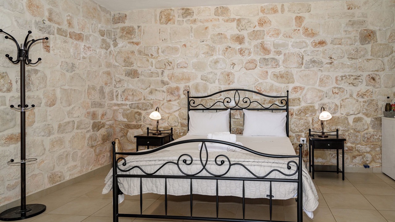 Photo of Bedroom in Elation