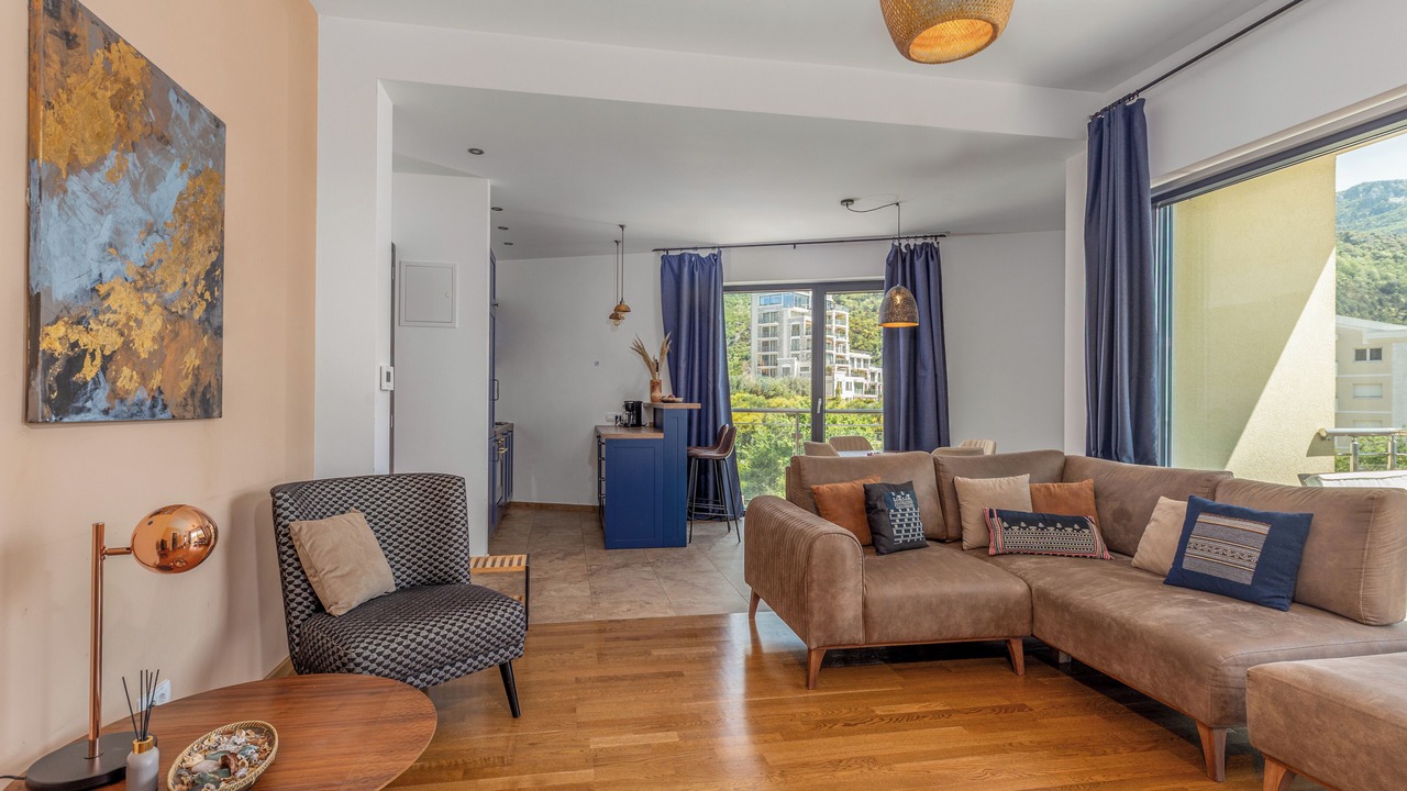 Photo of Livingroom in Becici