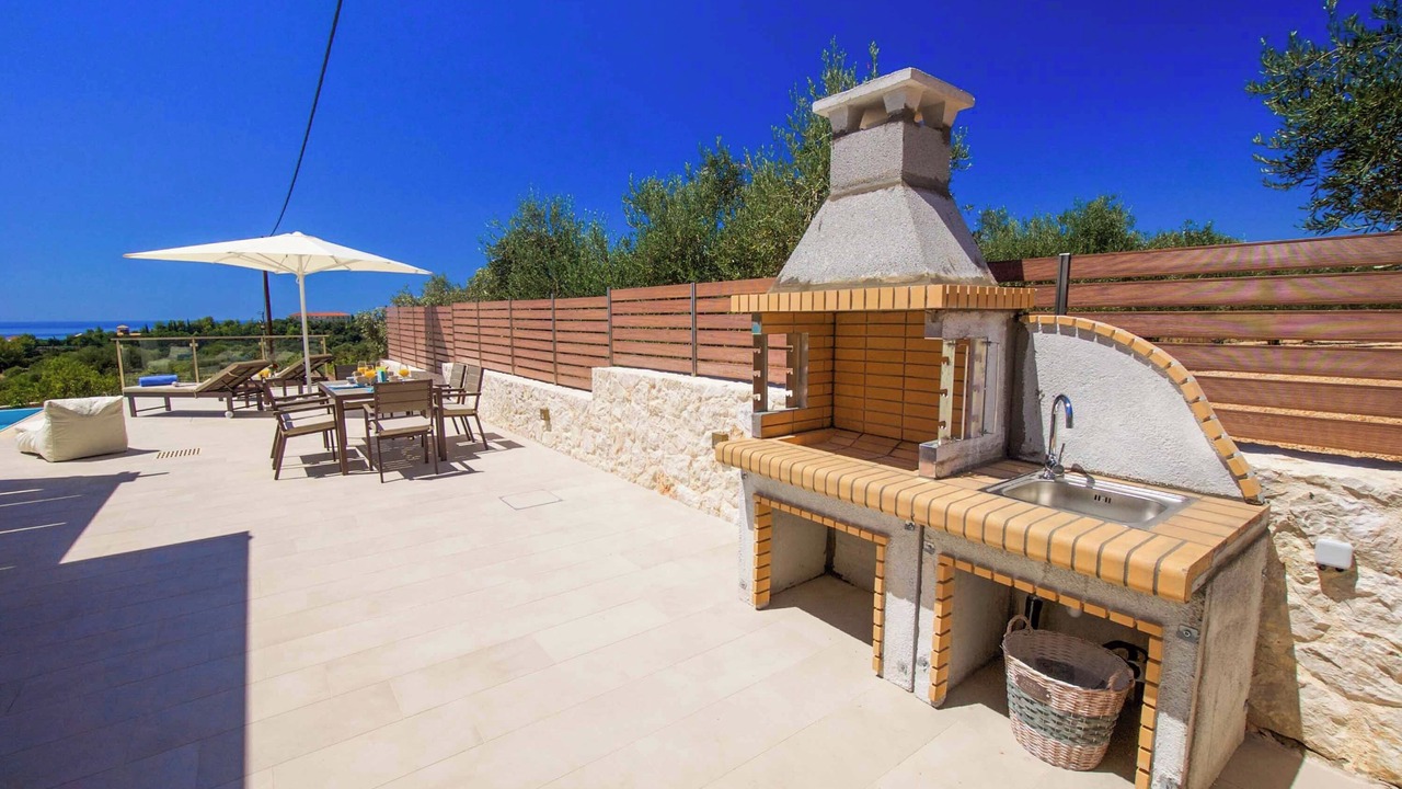 Photo of Outdoor in Leivathos